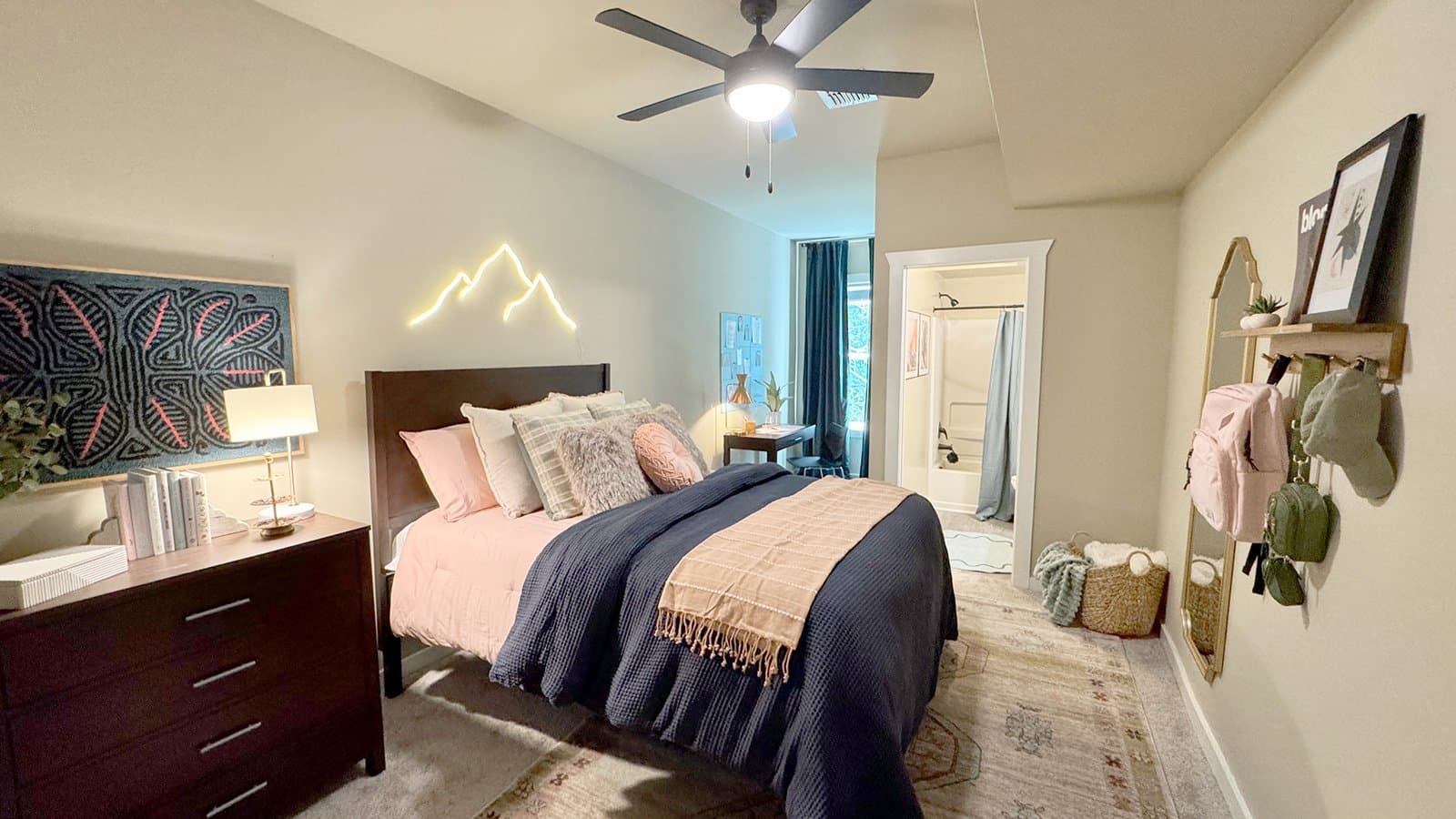 Model-Bedroom-01-Cottages-of-Boone-Boone-NC