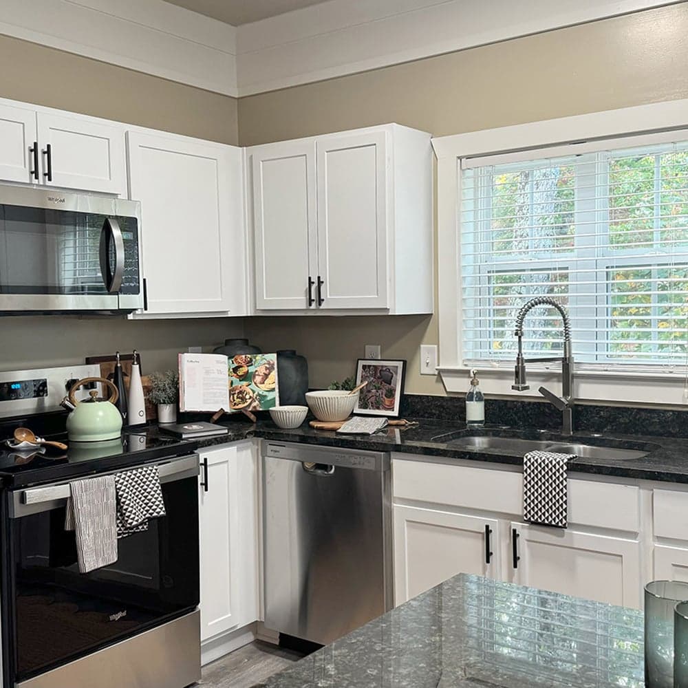 Model-Kitchen-01-Cottages-of-Boone-Boone-NC